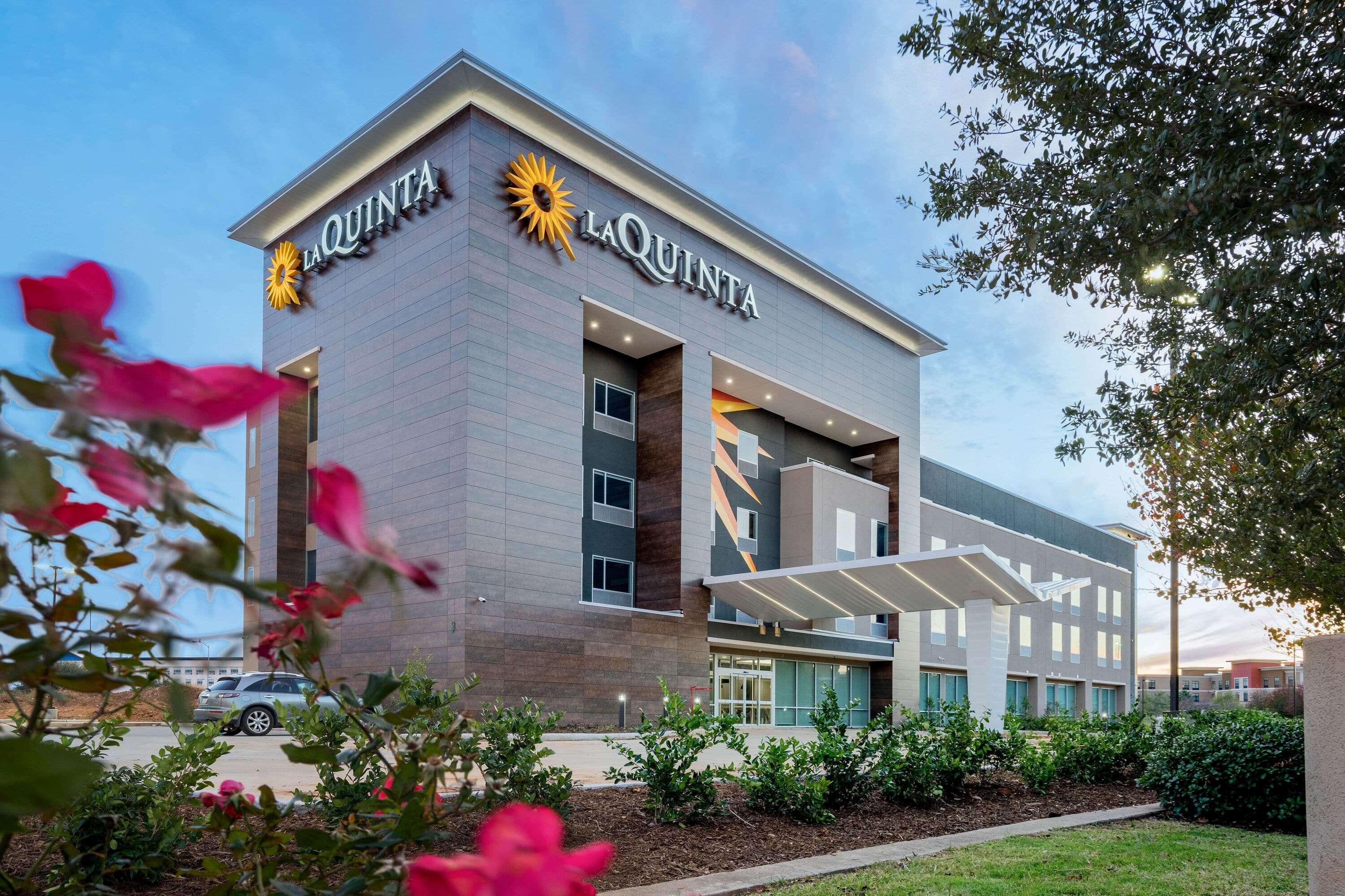 La Quinta Inn & Suites Katy-Mills By Wyndham Katy Zewnętrze zdjęcie